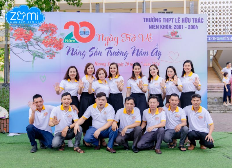 Đồng phục hợp lớp "20 NĂM ngày trở về" từ Cựu học sinh TRƯỜNG THPT LÊ HỮU TRÁC