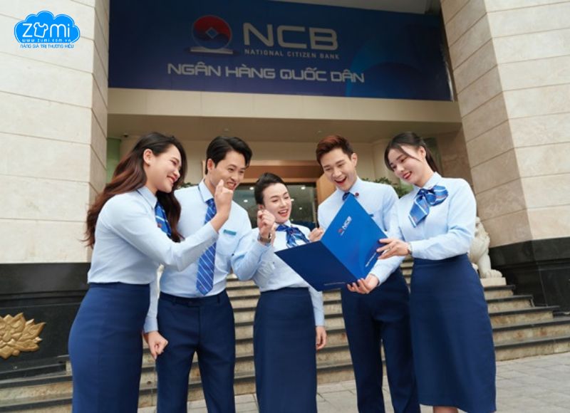 Tổng hợp 20+ Mẫu Áo Đồng Phục Ngân Hàng Đẹp Chuẩn Thương Hiệu