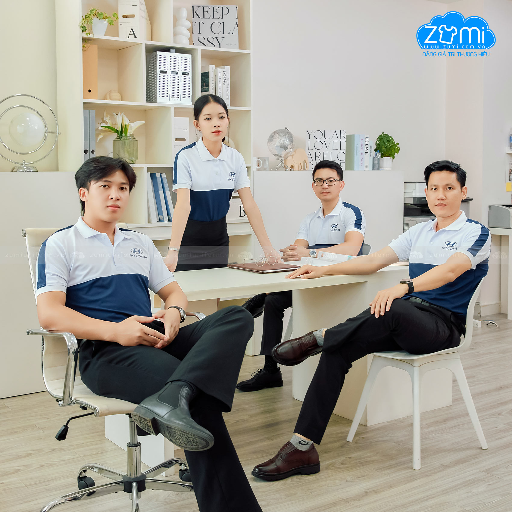 Áo Đồng Phục Cổ Trụ Hyundai