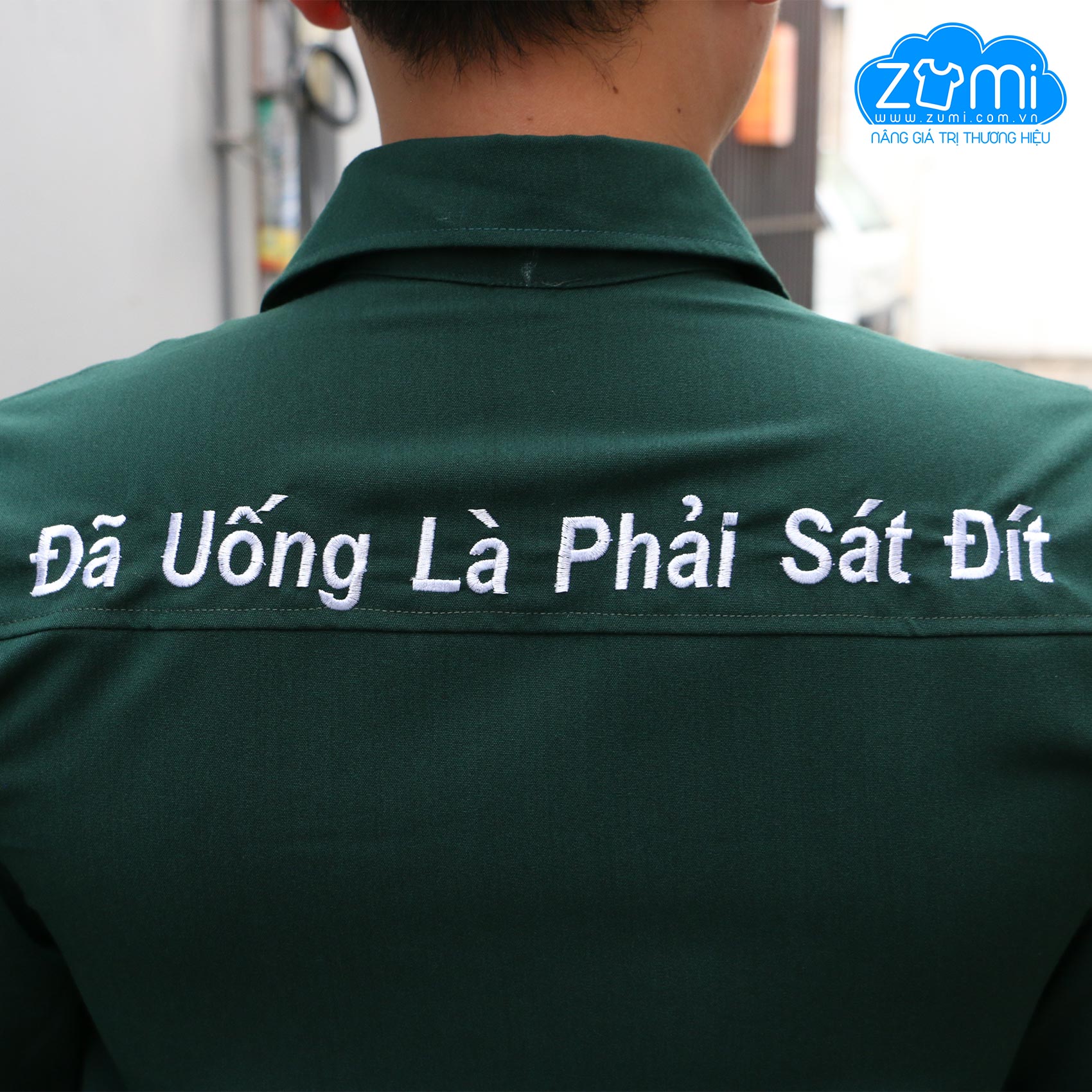 Áo Sơ Mi Đồng Phục Tay Ngắn Sít Đát